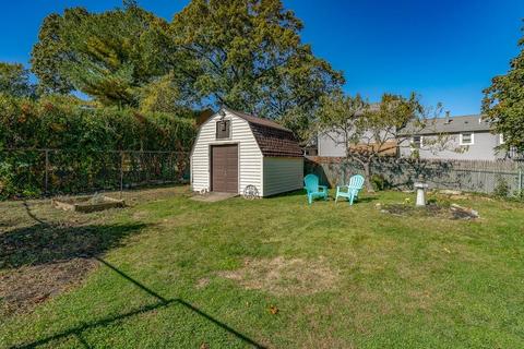 45 Brinton Ave, Warwick, RI 02889 photo 25