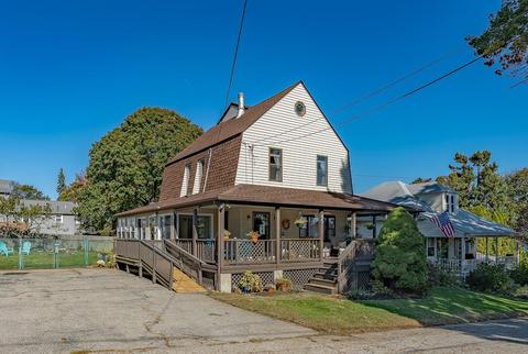 45 Brinton Ave, Warwick, RI 02889 photo 4