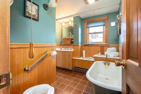45 Brinton Ave, Warwick, RI 02889 photo 15