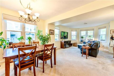 1103 Brookhaven Ln, Woonsocket, RI 02895 photo 1