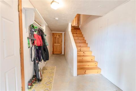 1103 Brookhaven Ln, Woonsocket, RI 02895 photo 15