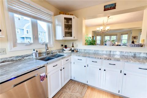 1103 Brookhaven Ln, Woonsocket, RI 02895 photo 7