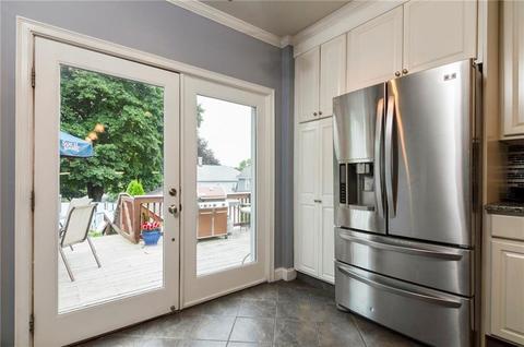 84 Vine St, Woonsocket, RI 02895 photo 4