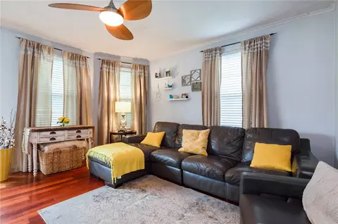 84 Vine St, Woonsocket, RI 02895 photo 11