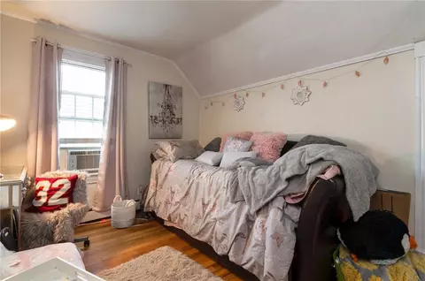 84 Vine St, Woonsocket, RI 02895 photo 22