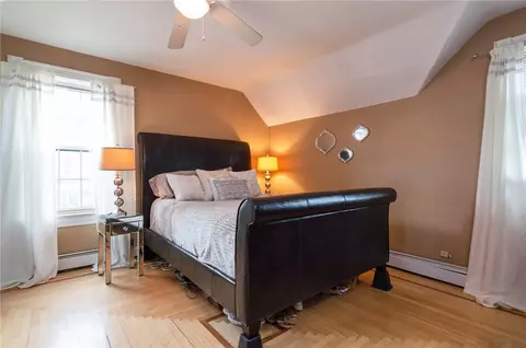 84 Vine St, Woonsocket, RI 02895 photo 20