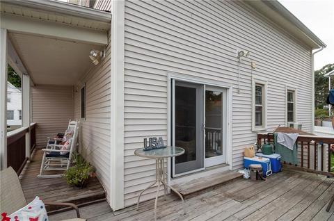 84 Vine St, Woonsocket, RI 02895 photo 31