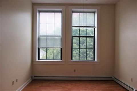 1044 Social St #E, Woonsocket, RI 02895 photo 8