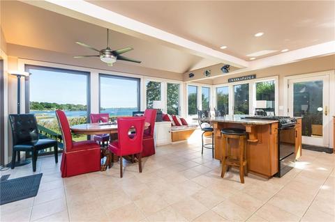 30 Williams Ave, Westerly, RI 02891 photo 16
