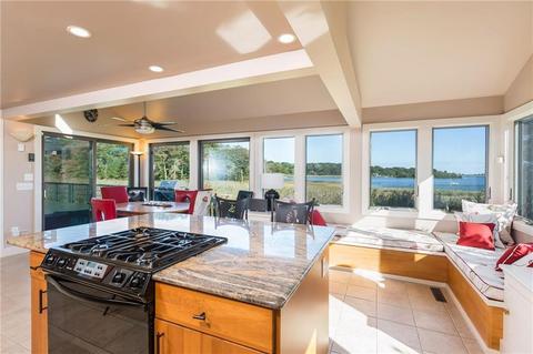 30 Williams Ave, Westerly, RI 02891 photo 15