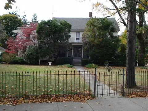 99 Providence St, Woonsocket, RI 02895 photo 2
