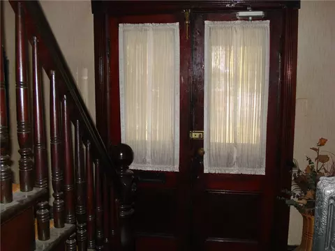 99 Providence St, Woonsocket, RI 02895 photo 14