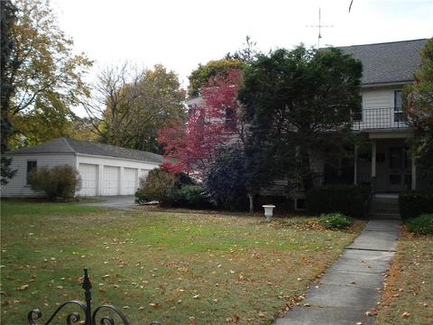 99 Providence St, Woonsocket, RI 02895 photo 3