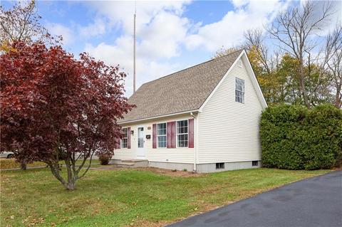 20 Ledward Ave, Westerly, RI 02891 photo 6
