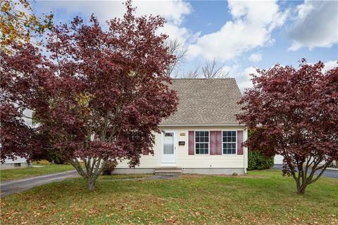 20 Ledward Ave, Westerly, RI 02891 photo 2