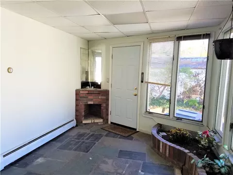 655 Main Ave, Warwick, RI 02886 photo 27