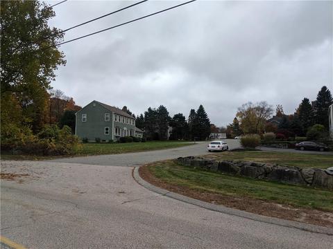 28 Tara Ln, Woonsocket, RI 02895 photo 8