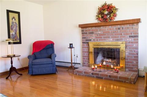 28 Tara Ln, Woonsocket, RI 02895 photo 20