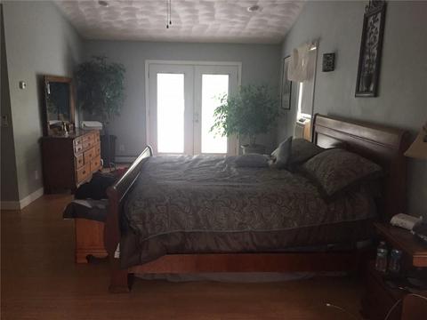 4 Edison St, Warwick, RI 02889 photo 8