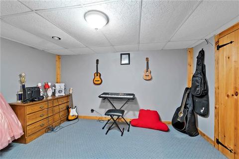 129 Lemay Rd, Woonsocket, RI 02895 photo 24