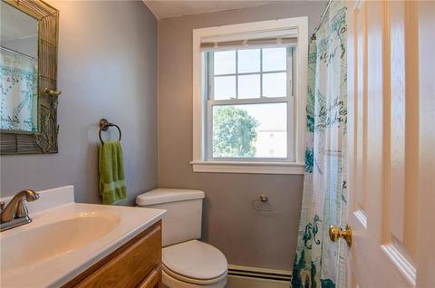 66 Richelieu St, Woonsocket, RI 02895 photo 18
