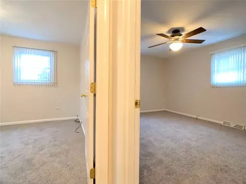 54 Custer St, Warwick, RI 02889 photo 8
