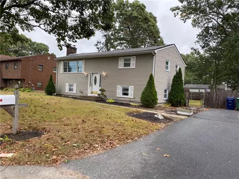 54 Custer St, Warwick, RI 02889 photo 1