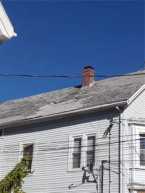 69 Summit St, Woonsocket, RI 02895 photo 5