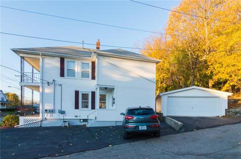 1756 Mendon Rd, Woonsocket, RI 02895 photo 4