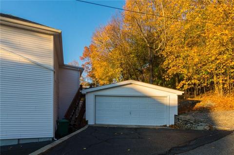 1756 Mendon Rd, Woonsocket, RI 02895 photo 5