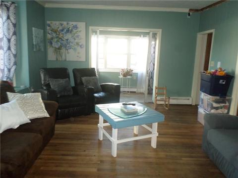 569 Park Ave, Woonsocket, RI 02895 photo 11
