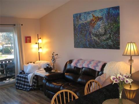 835 Halifax Dr, Warwick, RI 02886 photo 6