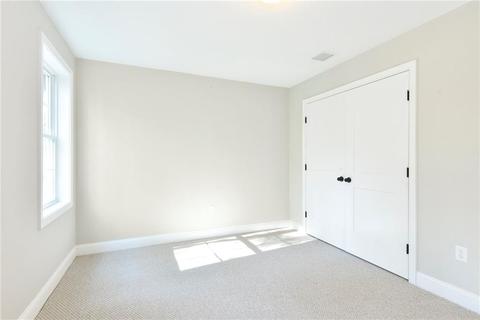 64 Bruce Ln, Warwick, RI 02886 photo 20
