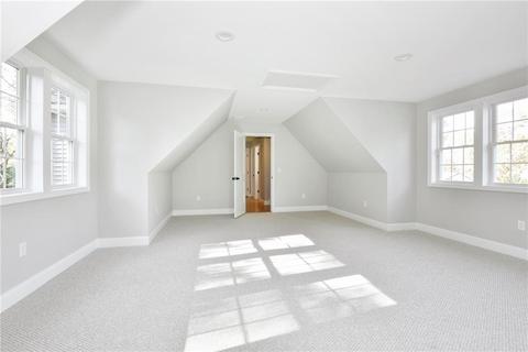 64 Bruce Ln, Warwick, RI 02886 photo 13