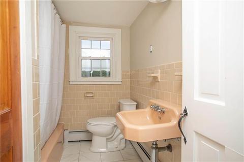 4 Ode Ct, Warwick, RI 02886 photo 16