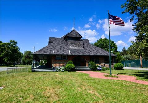 4 Ode Ct, Warwick, RI 02886 photo 35