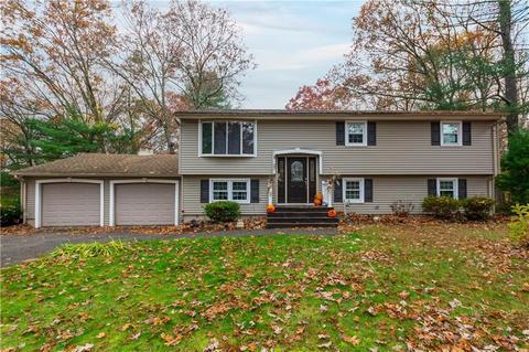7 Daniel Dr, Coventry, RI 02816 photo 2