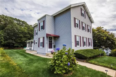 191 High St, Westerly, RI 02891 photo 2