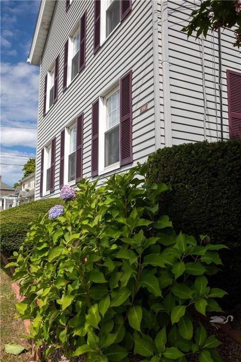 191 High St, Westerly, RI 02891 photo 4