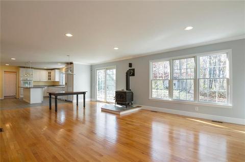 13 Links Psge, Westerly, RI 02891 photo 10