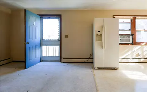 3 Kenny Dr, Warren, RI 02885 photo 9