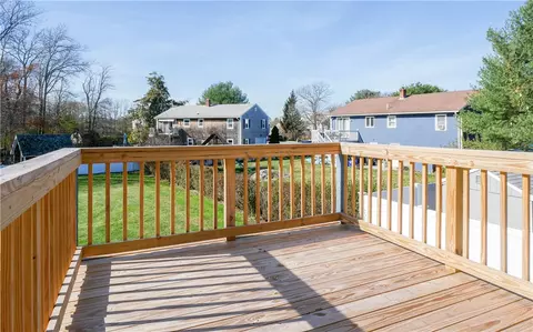 3 Kenny Dr, Warren, RI 02885 photo 21
