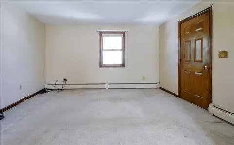 3 Kenny Dr, Warren, RI 02885 photo 8