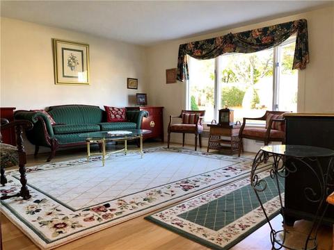 24 Winthrop Rd, Warwick, RI 02888 photo 8