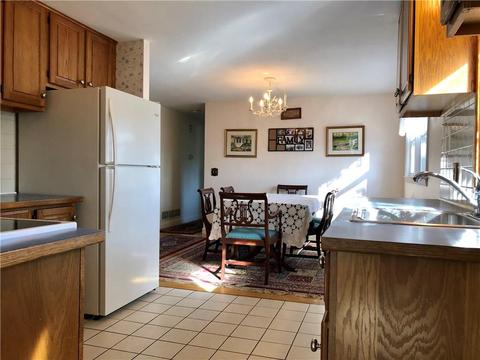 24 Winthrop Rd, Warwick, RI 02888 photo 4