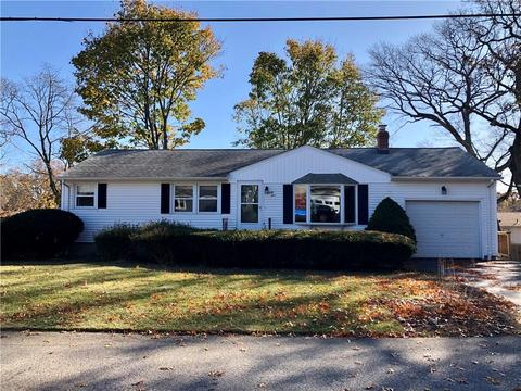 24 Winthrop Rd, Warwick, RI 02888 photo 1