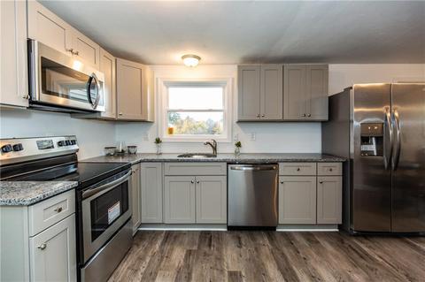 30 Forrest St, Warwick, RI 02889 photo 16