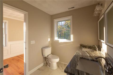 80 Dewey St, Woonsocket, RI 02895 photo 23