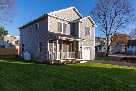 80 Dewey St, Woonsocket, RI 02895 photo 32
