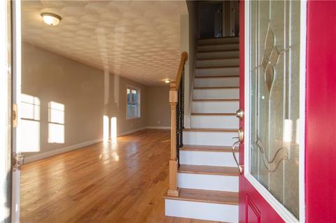 80 Dewey St, Woonsocket, RI 02895 photo 5